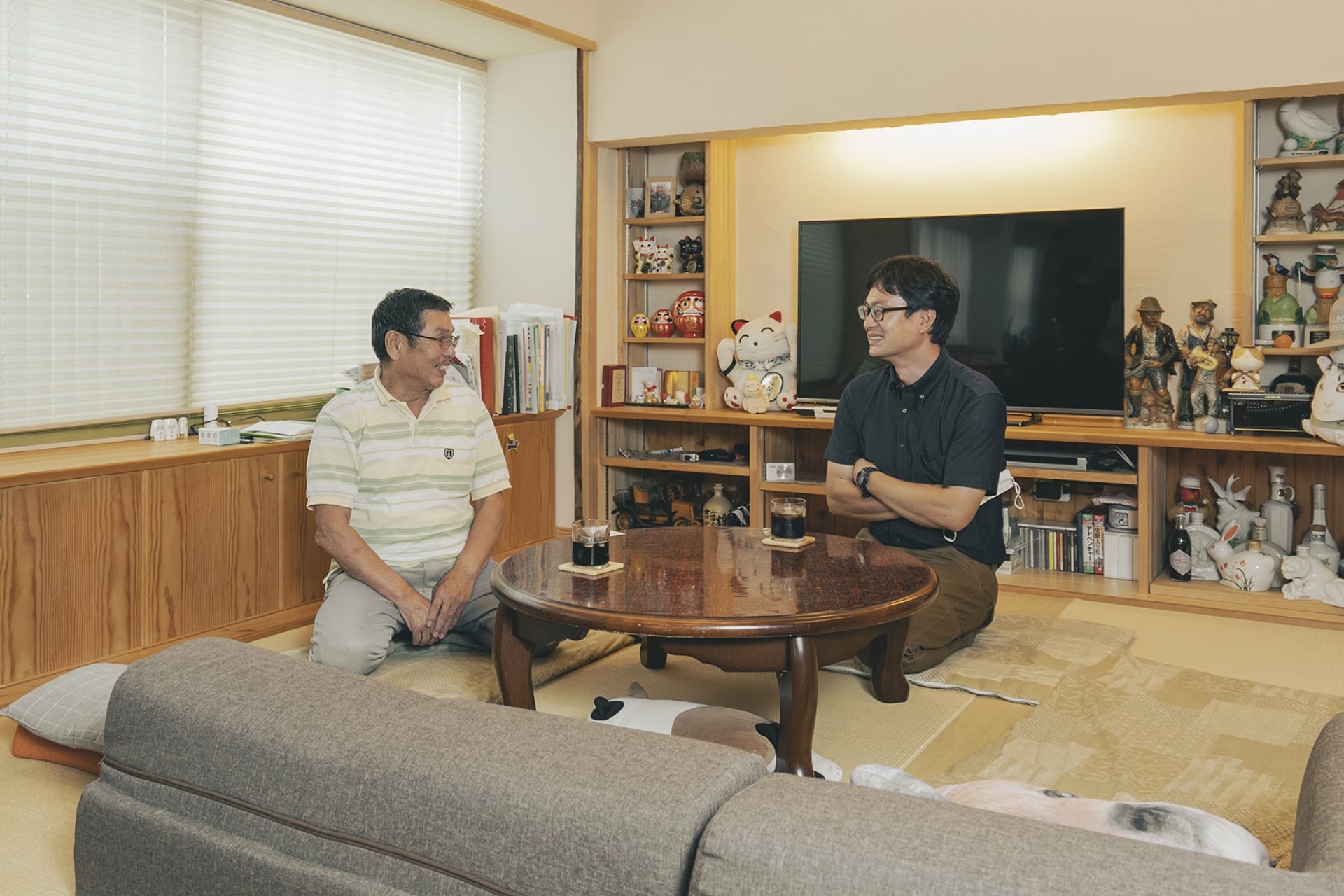 坂口さんと話をしている様子の写真